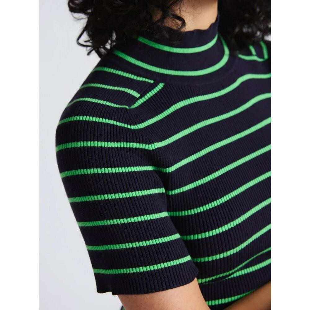 Free Assembly Women's Cozy Yarn Mock Neck Sweater, Short Sleeves, Size M, Green - Picture 4 of 5
